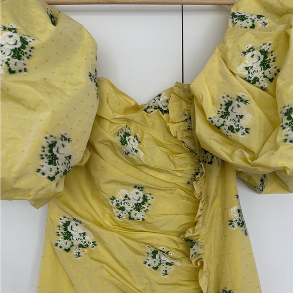 Chic Yellow Floral Midi Dress - Picture 8 of 13